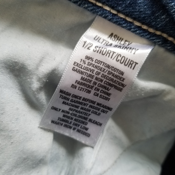 Aeropostale Ultra Skinny Medium Dark Wash Denim Jeans Low Rise Short - Picture 6 of 6